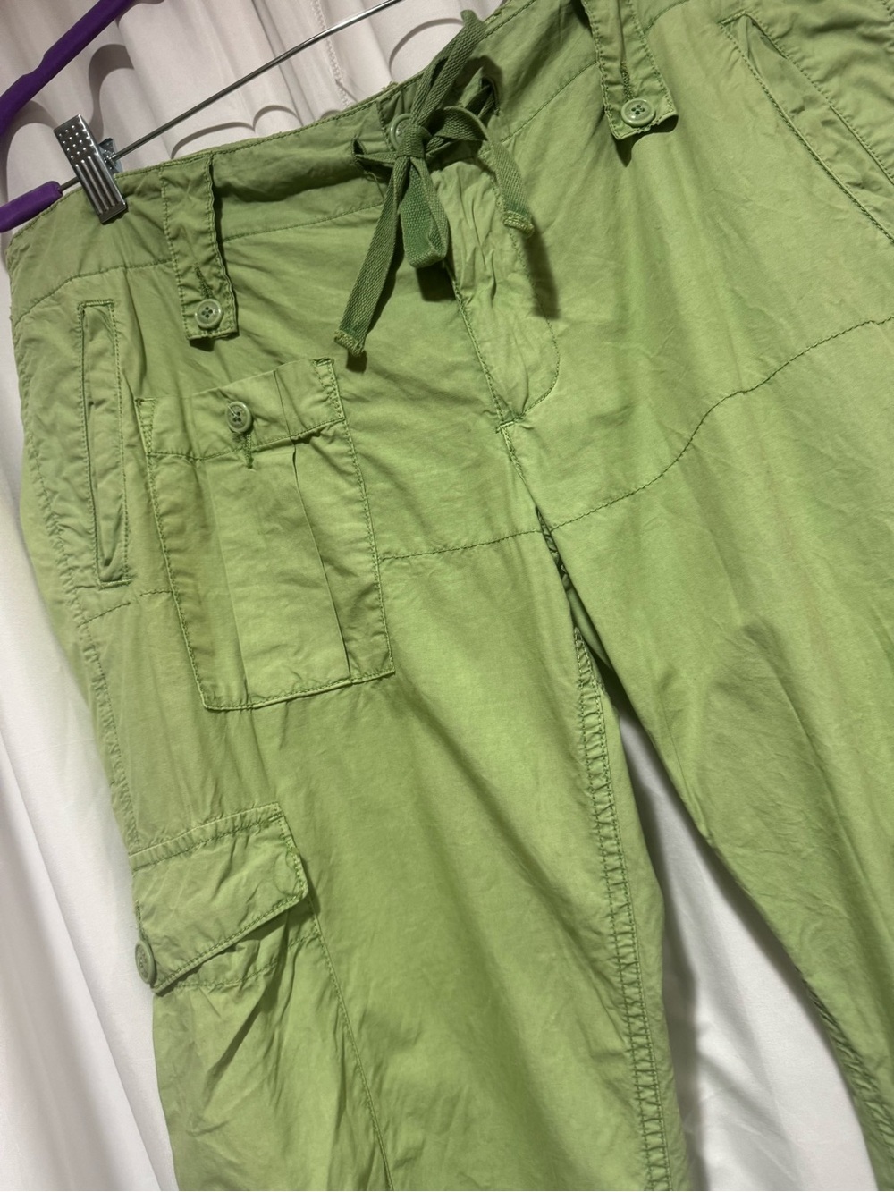 Women's Olive Green Cargo Capris Pants - Picture 3 of 4